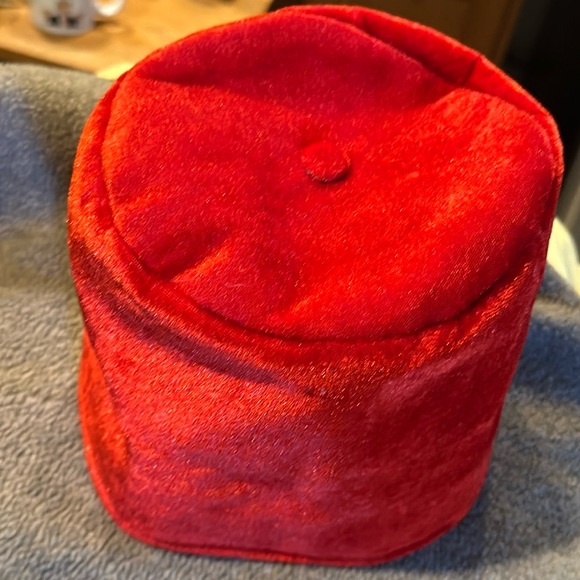 NWT BBC Dr Who Red Fez - Picture 1 of 3